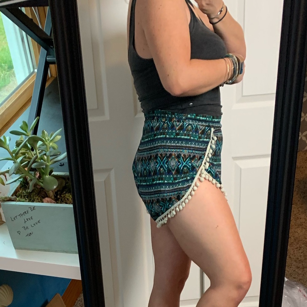 Pom Pom Boho Short